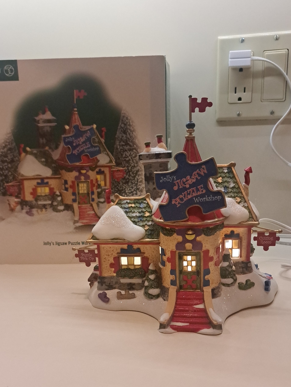 Dept 56 Jolly's Jigsaw Puzzle Workshop #799916 NORTH POLE SERIES/COMPLETE/EUC